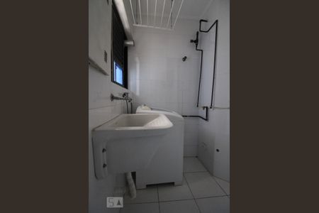 Apartamento à venda com 76m², 3 quartos e 1 vagaÁrea de serviço