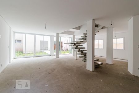 Sala de casa à venda com 4 quartos, 390m² em Jardim da Saúde, São Paulo