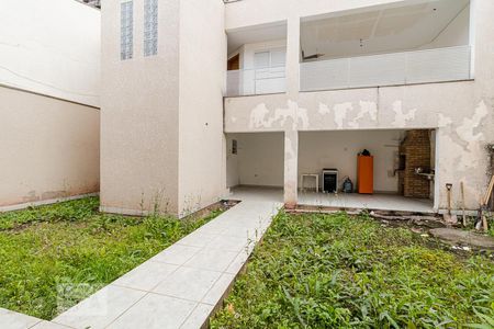 Casa à venda com 390m², 4 quartos e 5 vagas Casa à venda com 390m², 4 quartos e 5 vagasQuintal