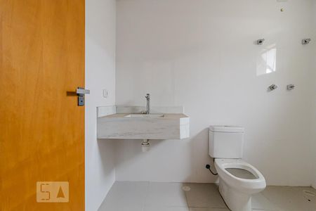 Casa à venda com 390m², 4 quartos e 5 vagas Casa à venda com 390m², 4 quartos e 5 vagasBanheiro da Suíte 3