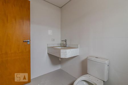 Casa à venda com 390m², 4 quartos e 5 vagas Casa à venda com 390m², 4 quartos e 5 vagasBanheiro da Suíte 3