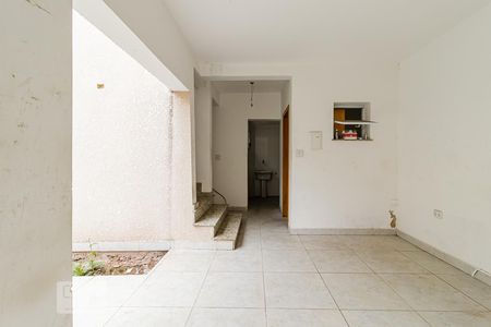 Casa à venda com 390m², 4 quartos e 5 vagas Casa à venda com 390m², 4 quartos e 5 vagasQuintal