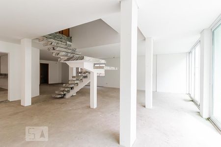 Sala de casa à venda com 4 quartos, 390m² em Jardim da Saúde, São Paulo