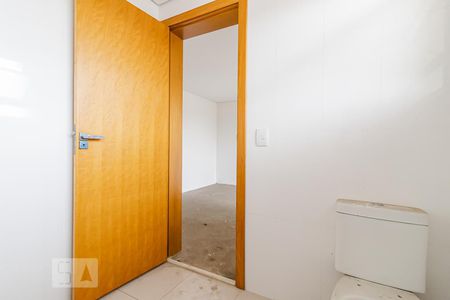 Casa à venda com 390m², 4 quartos e 5 vagas Casa à venda com 390m², 4 quartos e 5 vagasBanheiro da Suíte 1