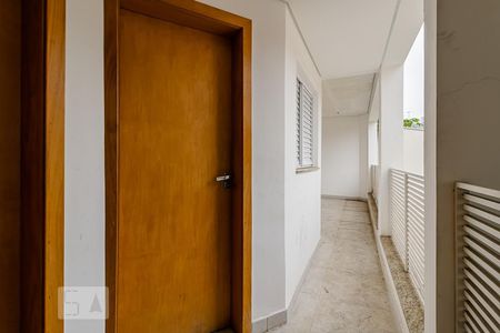 Casa à venda com 390m², 4 quartos e 5 vagas Casa à venda com 390m², 4 quartos e 5 vagasSacada da Edícula