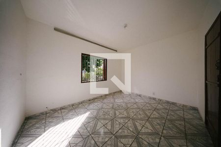 Quarto de casa para alugar com 1 quarto, 80m² em Penha de França, São Paulo