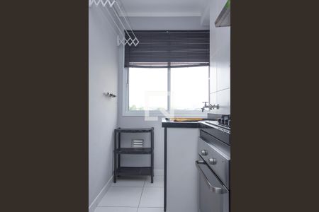 Apartamento para alugar com 32m², 1 quarto e 1 vaga Apartamento para alugar com 32m², 1 quarto e 1 vagaCozinha e Área de Serviço