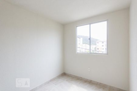 Quarto 1 de apartamento para alugar com 2 quartos, 46m² em Jacarepaguá, Rio de Janeiro