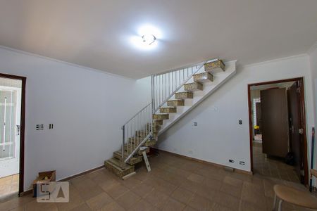 Sala de casa para alugar com 3 quartos, 120m² em Vila Leonor, São Paulo
