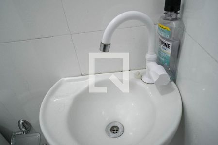 Casa de condomínio à venda com 53m², 1 quarto e 1 vaga Casa de condomínio à venda com 53m², 1 quarto e 1 vagaBanheiro