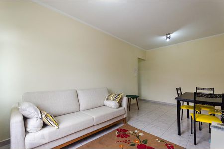 Sala de apartamento para alugar com 2 quartos, 93m² em Marapé, Santos