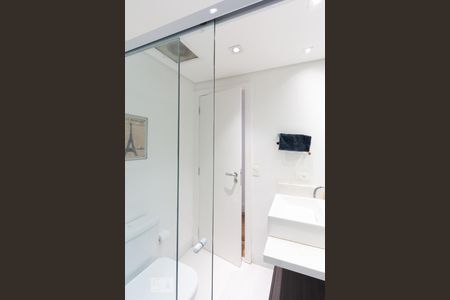 Apartamento para alugar com 110m², 2 quartos e 2 vagasBanheiro 