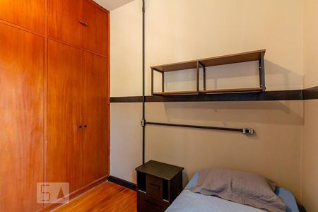 Casa à venda com 130m², 6 quartos e sem vagaQuarto 4