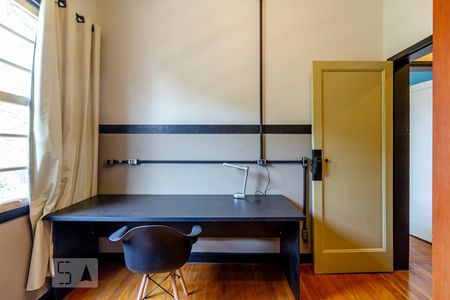 Casa à venda com 130m², 6 quartos e sem vagaQuarto 4