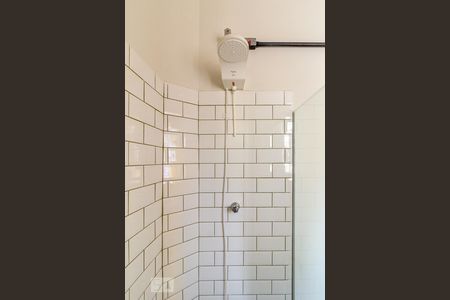 Casa à venda com 130m², 6 quartos e sem vagaBanheiro 2