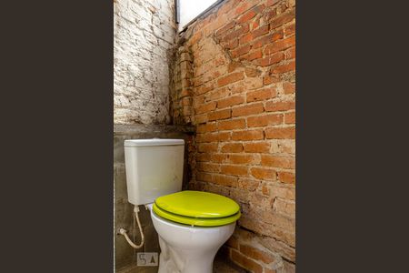 Casa à venda com 130m², 6 quartos e sem vagaLavanderia