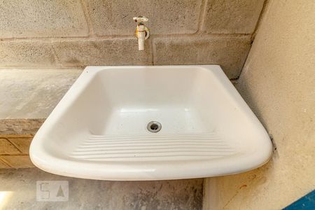 Casa à venda com 130m², 6 quartos e sem vagaLavanderia