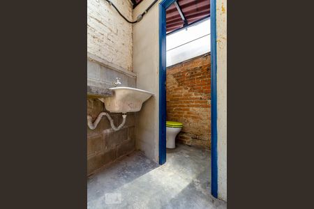 Casa à venda com 130m², 6 quartos e sem vagaLavanderia