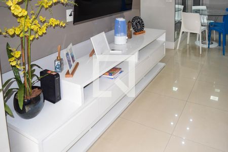 Sala de apartamento à venda com 2 quartos, 70m² em Parque São Jorge, São Paulo