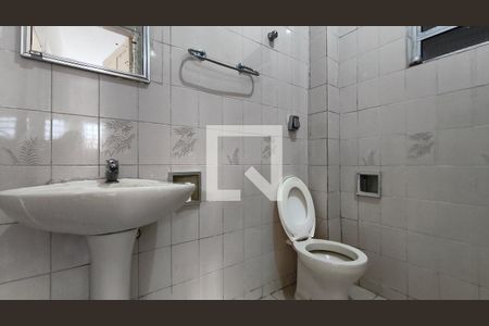 Banheiro de casa para alugar com 2 quartos, 100m² em Cambuci, São Paulo