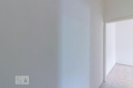 Corredor  de casa para alugar com 2 quartos, 120m² em Cambuci, São Paulo