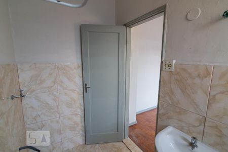 Studio para alugar com 37m², 1 quarto e sem vaga Studio para alugar com 37m², 1 quarto e sem vagaBanheiro
