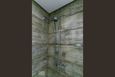 Apartamento à venda com 105m², 3 quartos e 1 vagaBanheiro da Suíte - Chuveiro