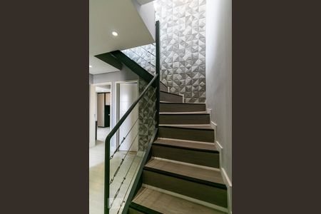 Apartamento à venda com 105m², 3 quartos e 1 vagaEscadas