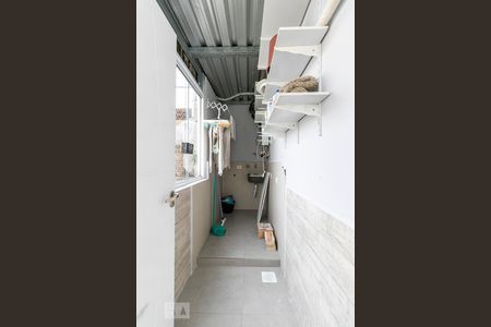 Apartamento à venda com 105m², 3 quartos e 1 vagaÁrea de Serviço