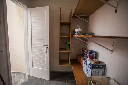 Casa para alugar com 100m², 2 quartos e 2 vagasQuarto de Serviço
