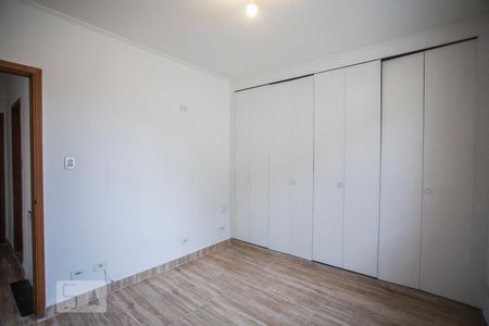 Quarto 1 - Armários de casa para alugar com 2 quartos, 100m² em Planalto Paulista, São Paulo
