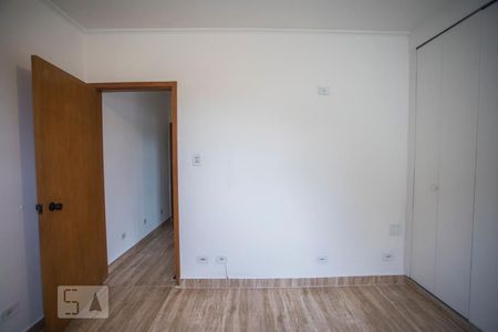 Casa para alugar com 100m², 2 quartos e 2 vagasQuarto 1