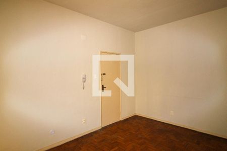 Sala de apartamento para alugar com 1 quarto, 44m² em São Cristóvão, Rio de Janeiro