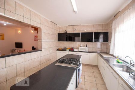 Casa para alugar com 171m², 4 quartos e 3 vagas Casa para alugar com 171m², 4 quartos e 3 vagasCozinha