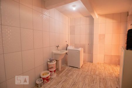 Casa para alugar com 171m², 4 quartos e 3 vagas Casa para alugar com 171m², 4 quartos e 3 vagasLavanderia