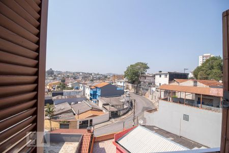Casa para alugar com 171m², 4 quartos e 3 vagas Casa para alugar com 171m², 4 quartos e 3 vagasVista do quarto 1