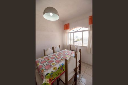Casa para alugar com 171m², 4 quartos e 3 vagas Casa para alugar com 171m², 4 quartos e 3 vagasCopa