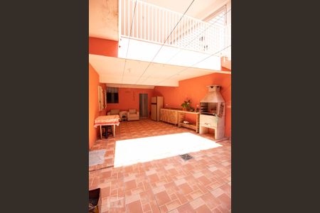 Casa para alugar com 171m², 4 quartos e 3 vagas Casa para alugar com 171m², 4 quartos e 3 vagasQuintal