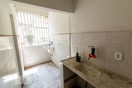 Cozinha e Área de Serviço de kitnet/studio para alugar com 1 quarto, 32m² em São Cristóvão, Rio de Janeiro