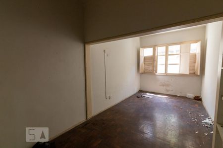 Sala/Quarto de kitnet/studio para alugar com 1 quarto, 32m² em São Cristóvão, Rio de Janeiro