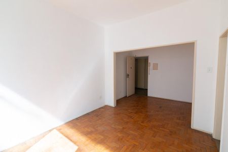 Sala/Quarto de kitnet/studio para alugar com 1 quarto, 28m² em São Cristóvão, Rio de Janeiro