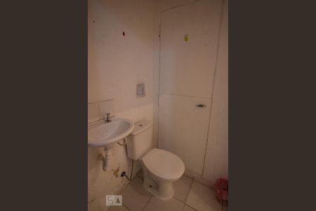 Banheiro de casa para alugar com 1 quarto, 50m² em Vila Santa Catarina, São Paulo