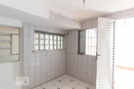 Quarto de casa para alugar com 1 quarto, 40m² em Vila Guilhermina, São Paulo