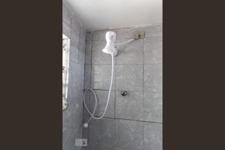 Banheiro de casa para alugar com 1 quarto, 40m² em Vila Guilhermina, São Paulo