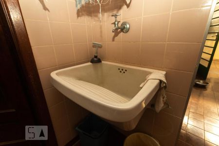 Casa para alugar com 380m², 3 quartos e 3 vagas Casa para alugar com 380m², 3 quartos e 3 vagasÁrea de Serviço