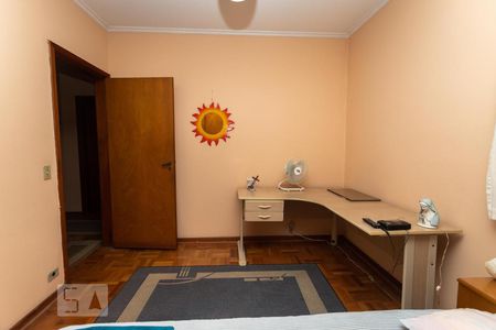 Casa para alugar com 380m², 3 quartos e 3 vagas Casa para alugar com 380m², 3 quartos e 3 vagasQuarto 2