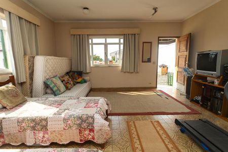 Casa para alugar com 380m², 3 quartos e 3 vagas Casa para alugar com 380m², 3 quartos e 3 vagasQuarto da Edícula