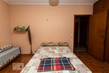 Casa para alugar com 380m², 3 quartos e 3 vagas Casa para alugar com 380m², 3 quartos e 3 vagasQuarto 1