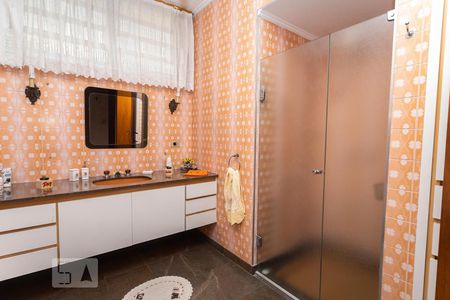 Casa para alugar com 380m², 3 quartos e 3 vagas Casa para alugar com 380m², 3 quartos e 3 vagasBanheiro Social