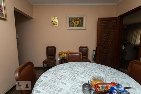 Casa para alugar com 380m², 3 quartos e 3 vagas Casa para alugar com 380m², 3 quartos e 3 vagasCopa